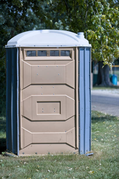 Portable Toilet Options We Offer in Carson City, MI